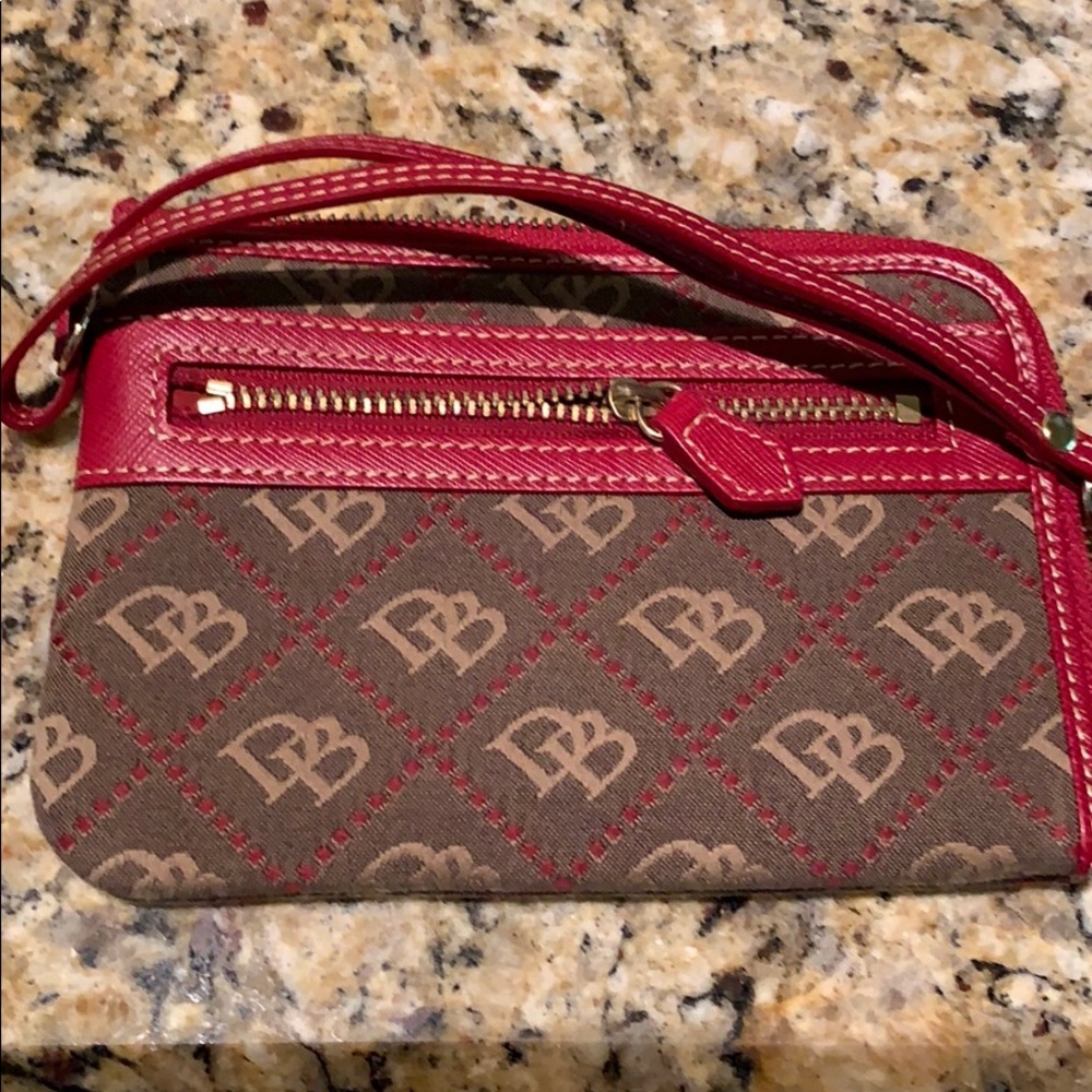 AUTHENTIC Dooney and Bourke wristlet